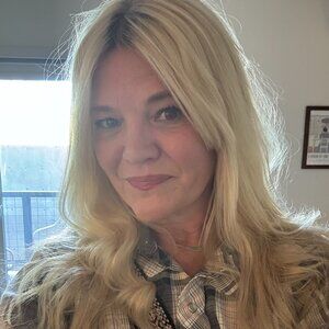 Meet your Posher, Ginny